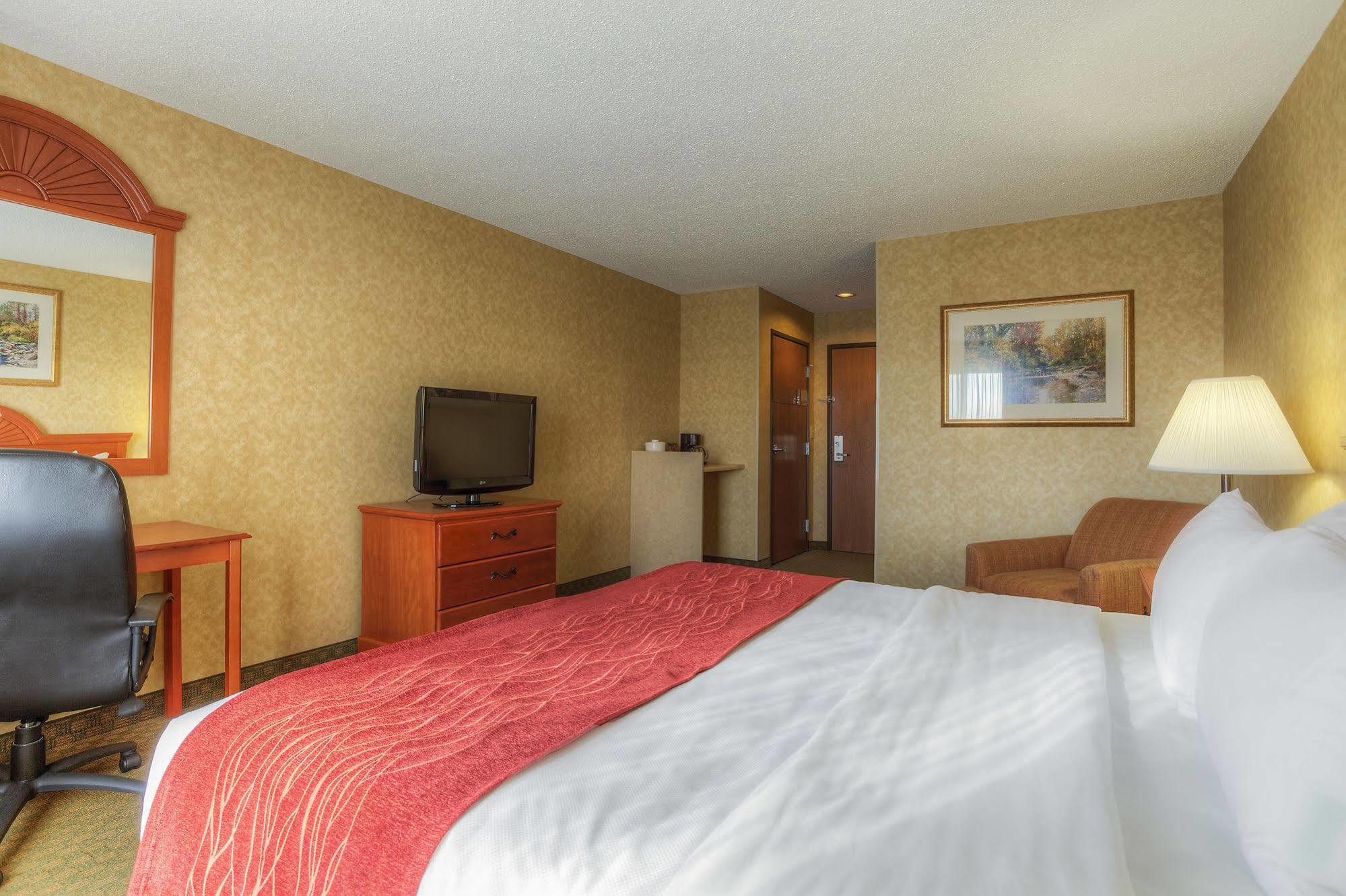 Quality Inn & Suites Rockport-Owensboro North Gold Award Winner Exteriör bild